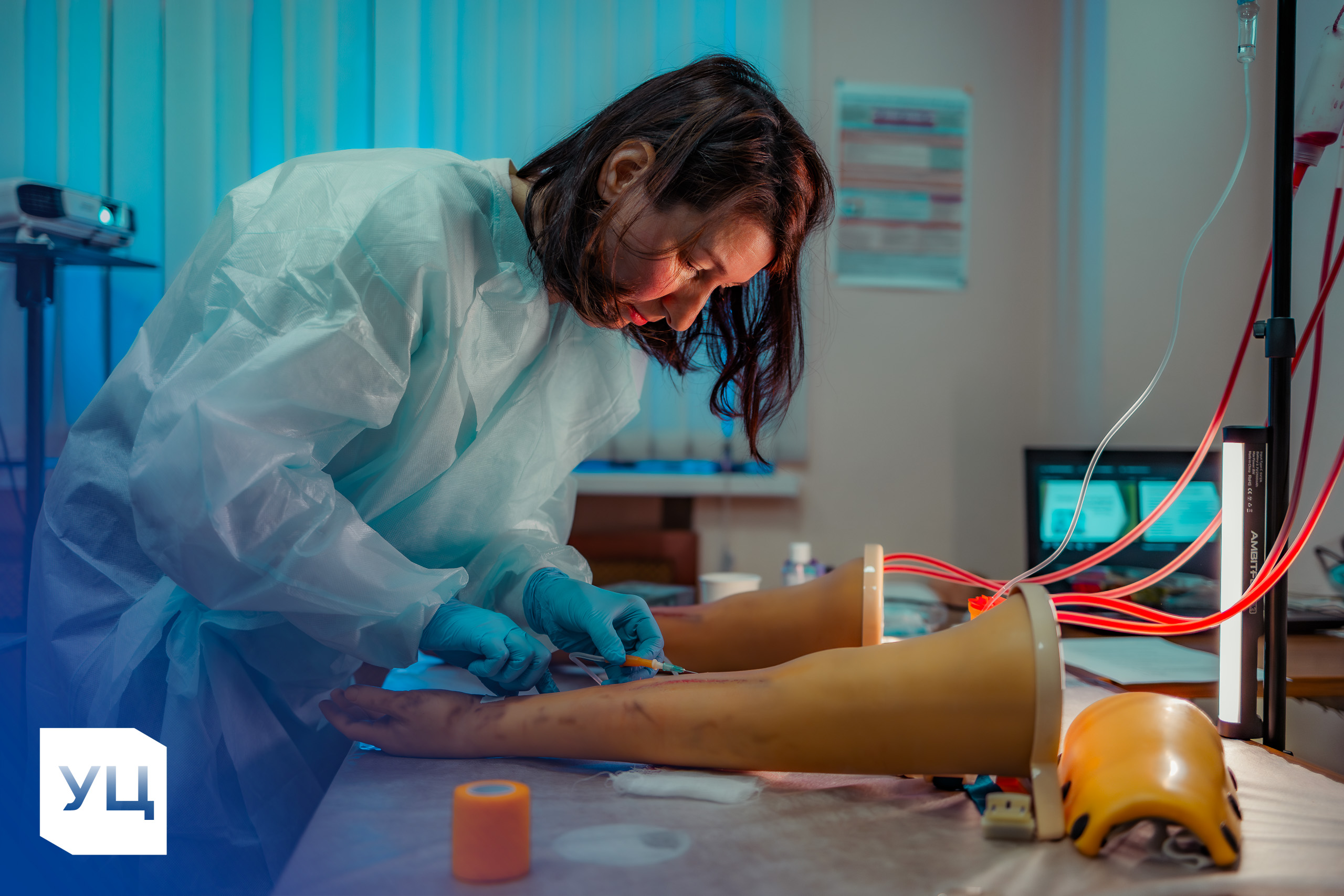 Слушатель УЦ-ПРО отрабатывает углубленное занятие по утилизации отходов